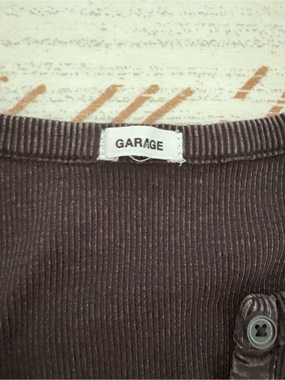 Garage Black Ribbed Button-Front Tank - Picture 3 of 3